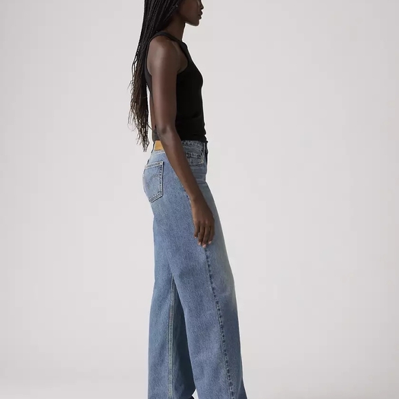 Low Loose Women's Jeans - Picture 4 of 15